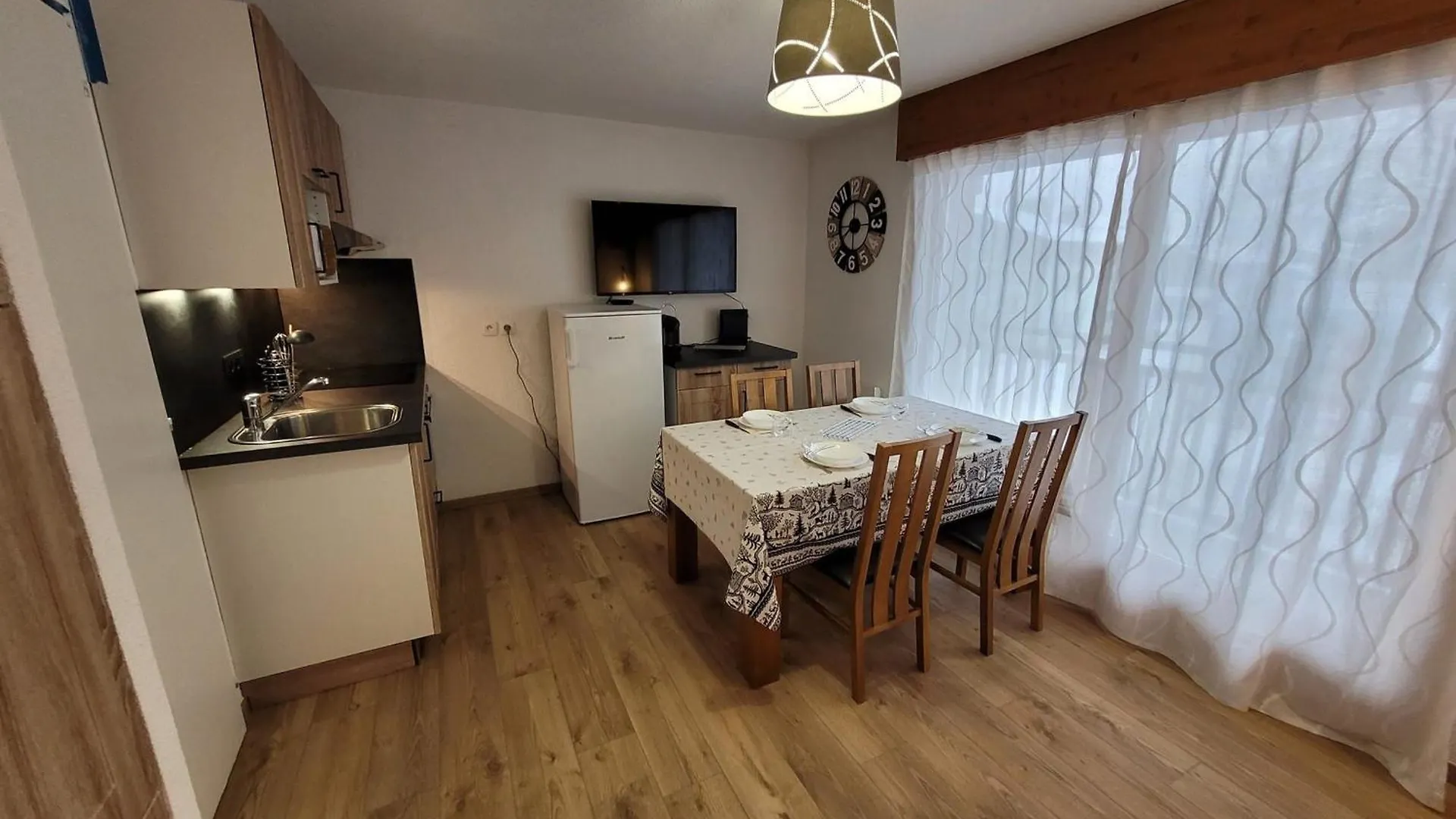 Appartement 4 Pers Renove, Lumineux, Au Centre Des Gets, Proche Pistes Et Commerces - Fr-1-598-114 Les Gets 0*,
